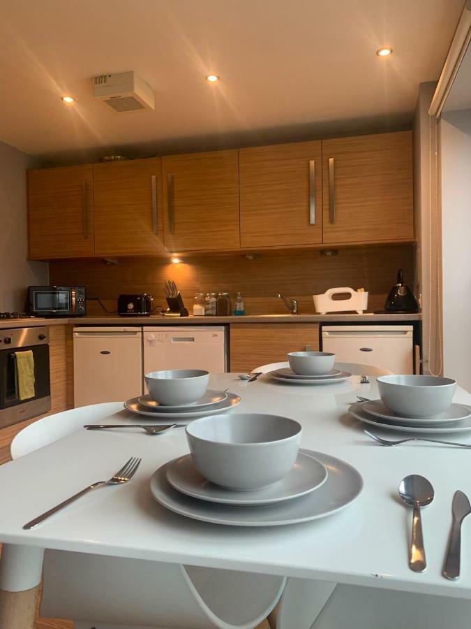 Merchant City Modern 1 Bed Executive Flat กลาสโกว์ ภายนอก รูปภาพ
